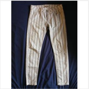 ROMEO&JULIETCouture white&black Denim Jeans SZ 28